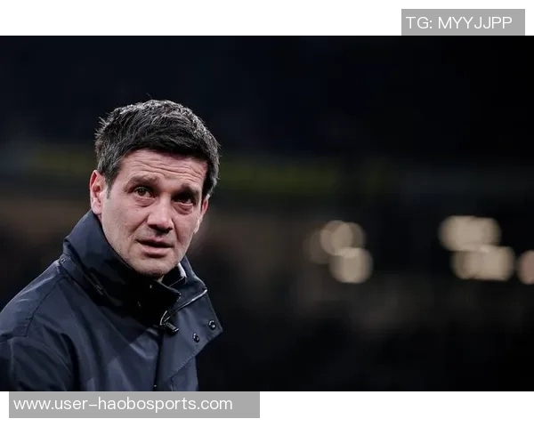 媒体人揭秘申花门将教练罗伯茨的辉煌履历曾任阿森纳米兰教练并在华夏执教